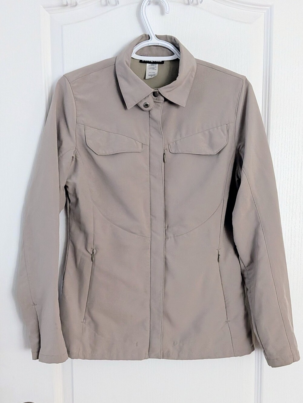 Patagonia Softshell Utility Jacket Beige Taupe Small STY27650